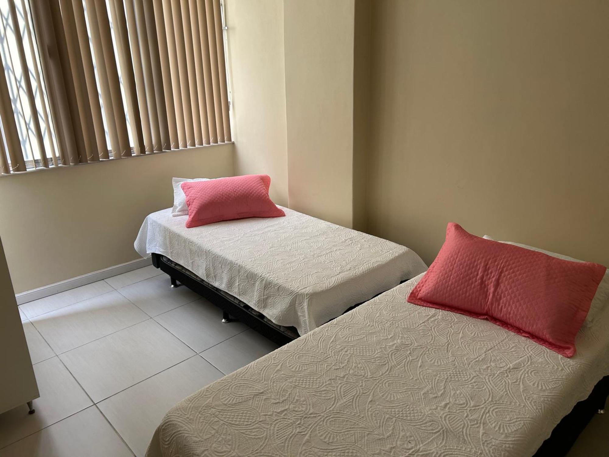 Aptoemcopacabana Apartamento *